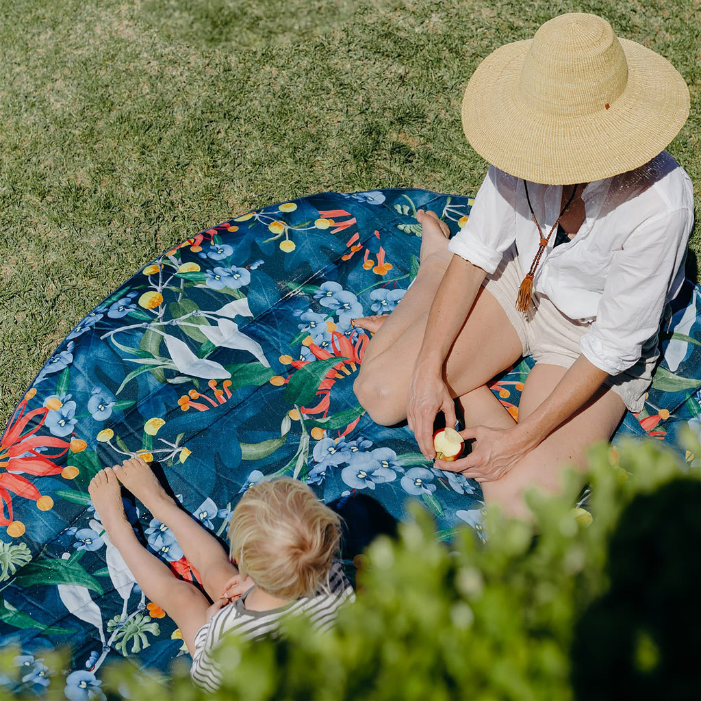 Love Rug — Indoor / Outdoor Blanket