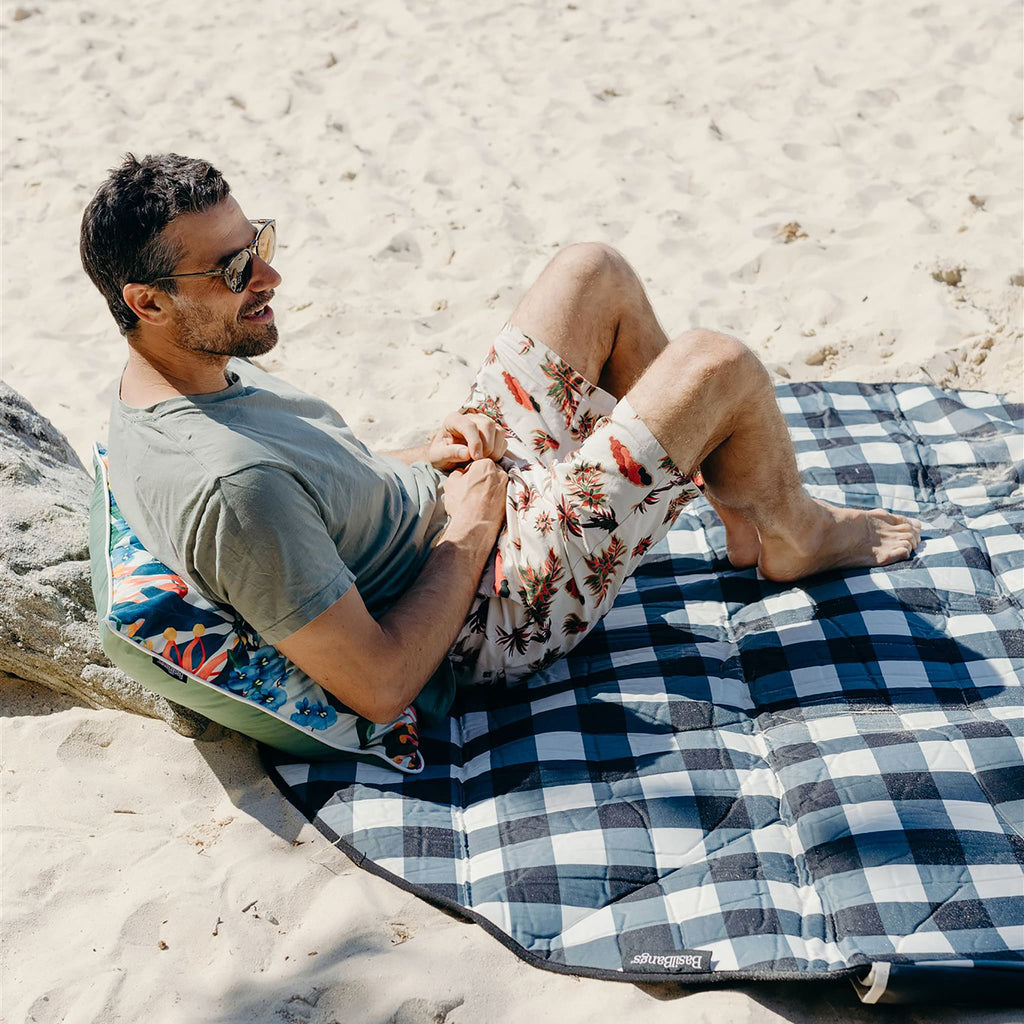 Love Rug — Indoor / Outdoor Blanket