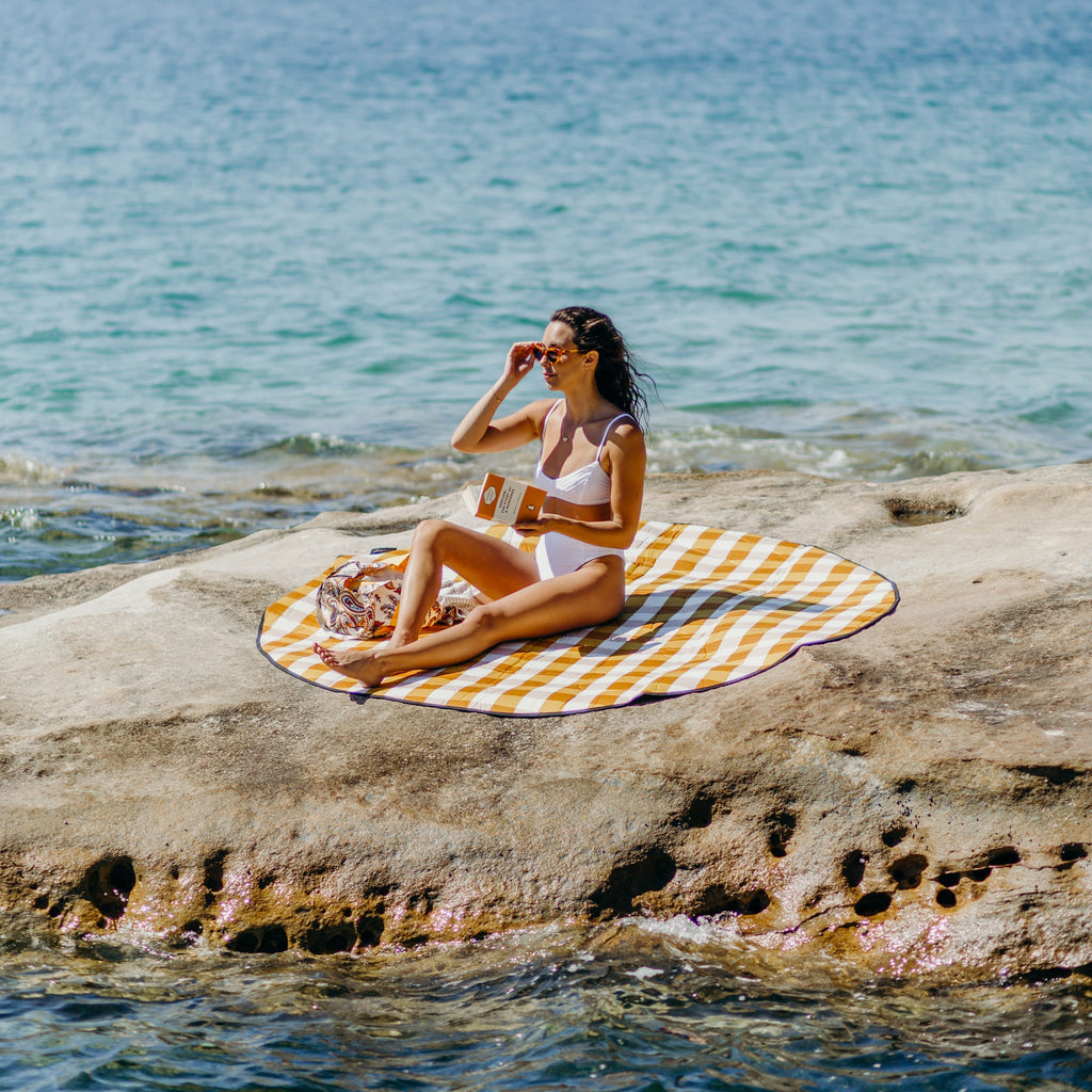 Love Rug — Indoor / Outdoor Blanket