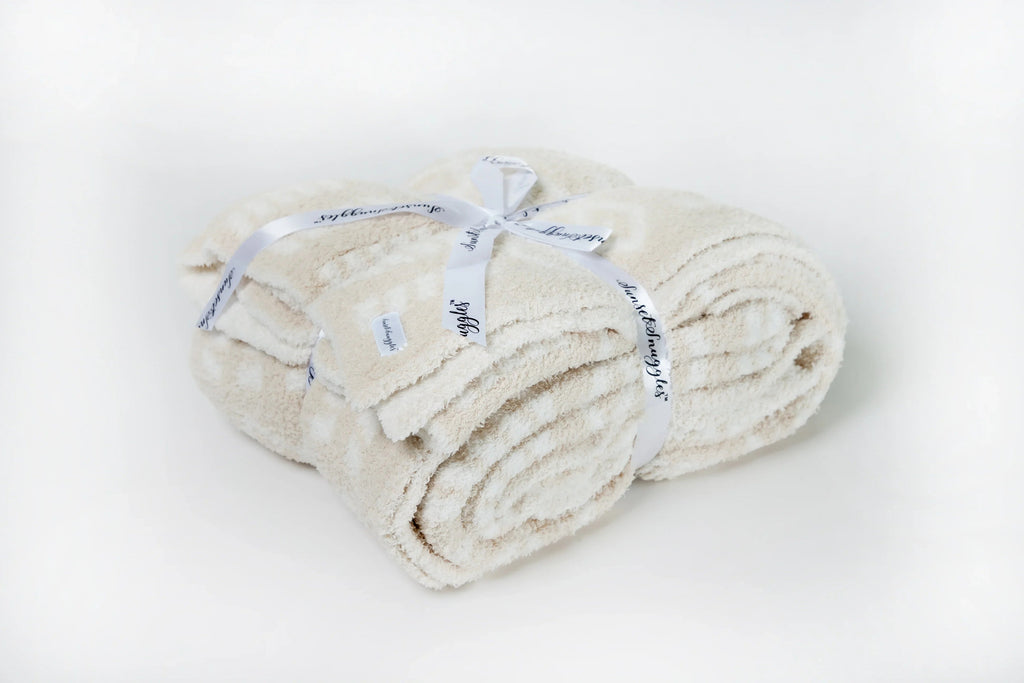 Birch + Marshmallow Diamond Knit Throw