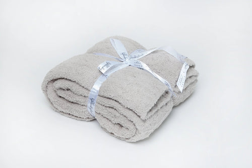 Foggy Dew Cable Knit Throw